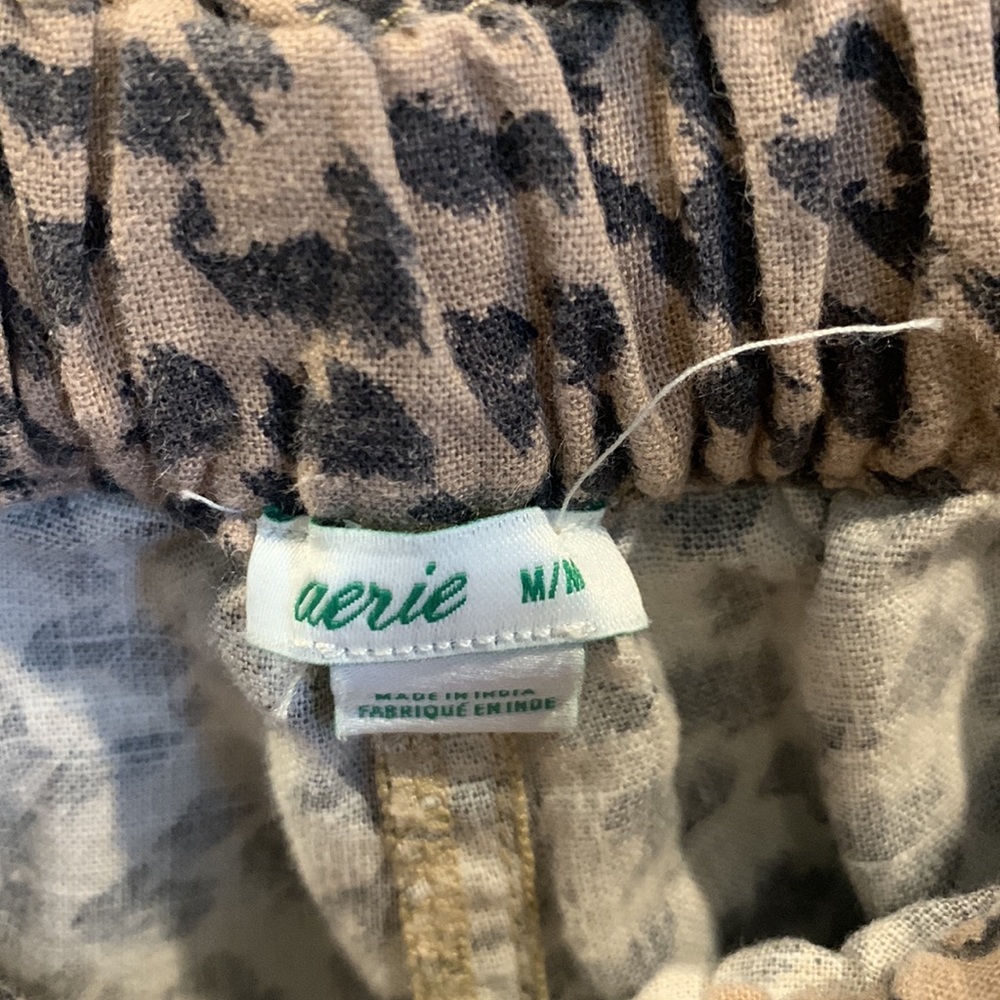 Leopard Joggers - Picture 5 of 5